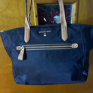 Michael Kors travel bag and shoulder bag💜💜💜